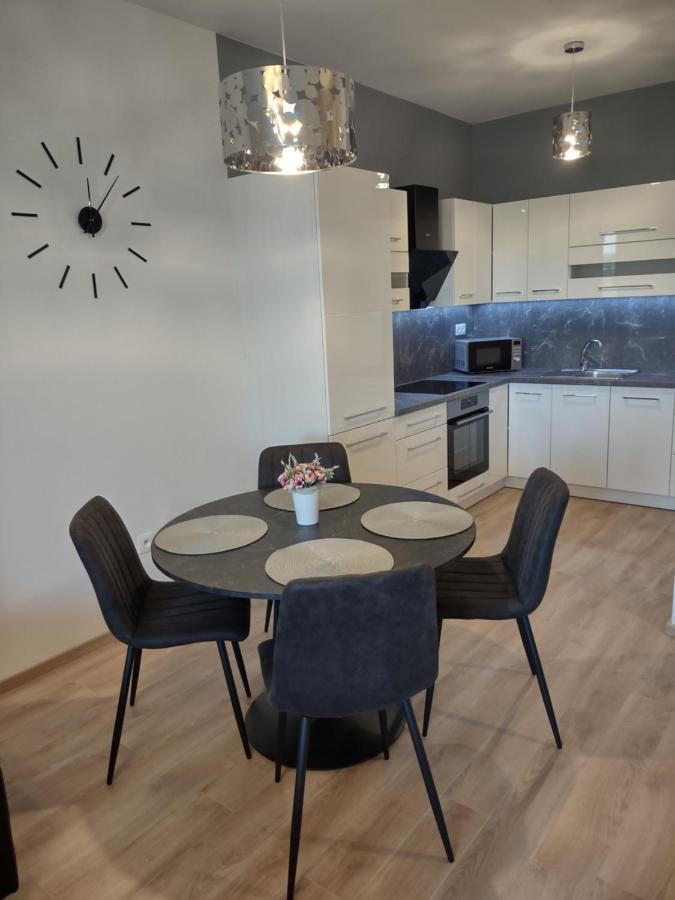 Karina Apartman Apartman Dunaszerdahely Kültér fotó