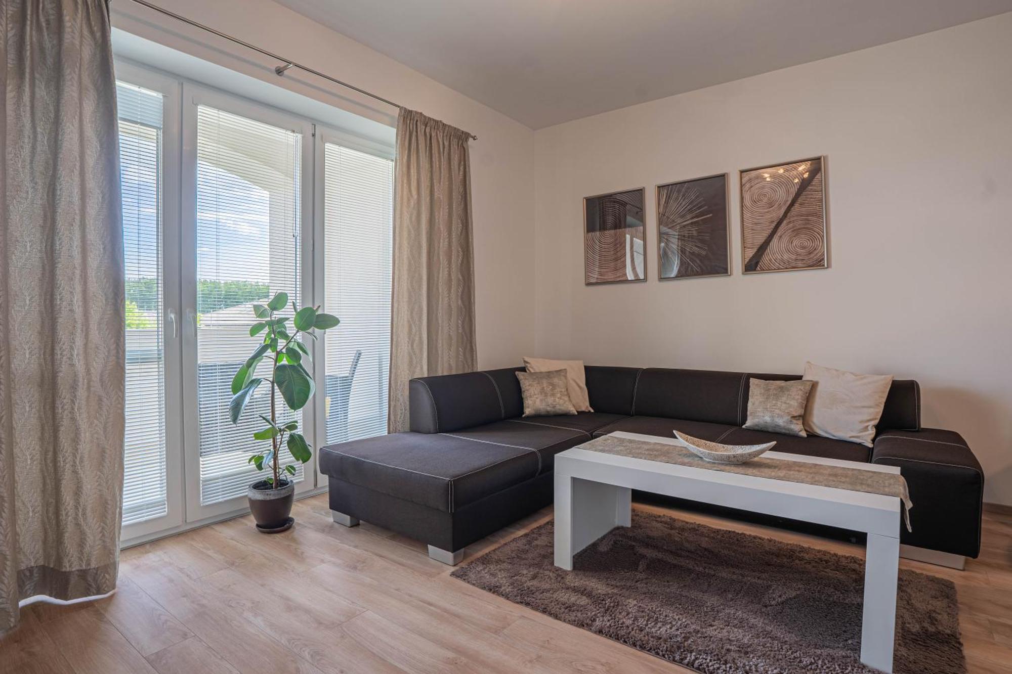 Karina Apartman Apartman Dunaszerdahely Kültér fotó